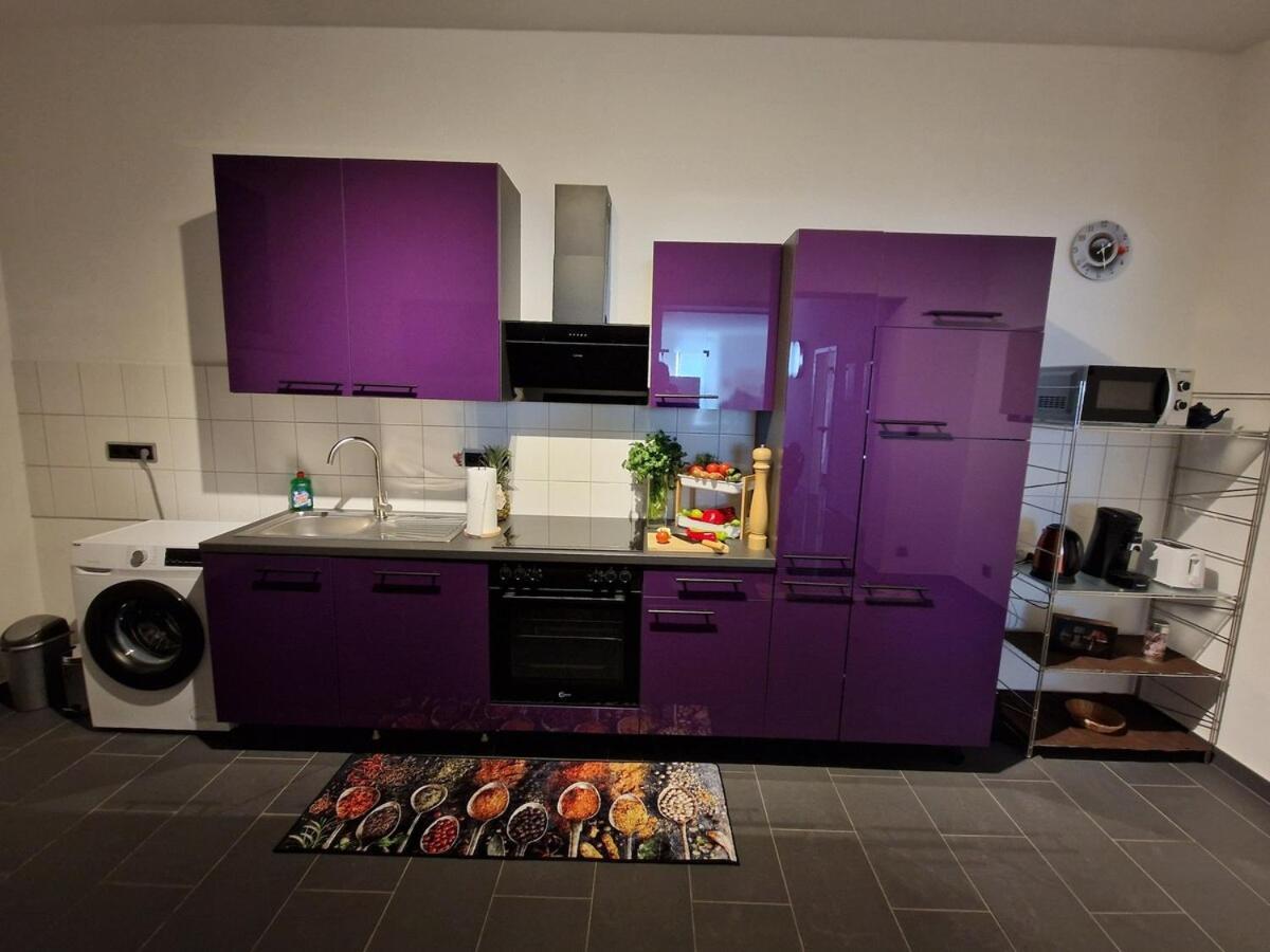 Zentrales City-apartment Mit Garage Und Arbeitsplatz Geeignet Fuer Business Und Familie *