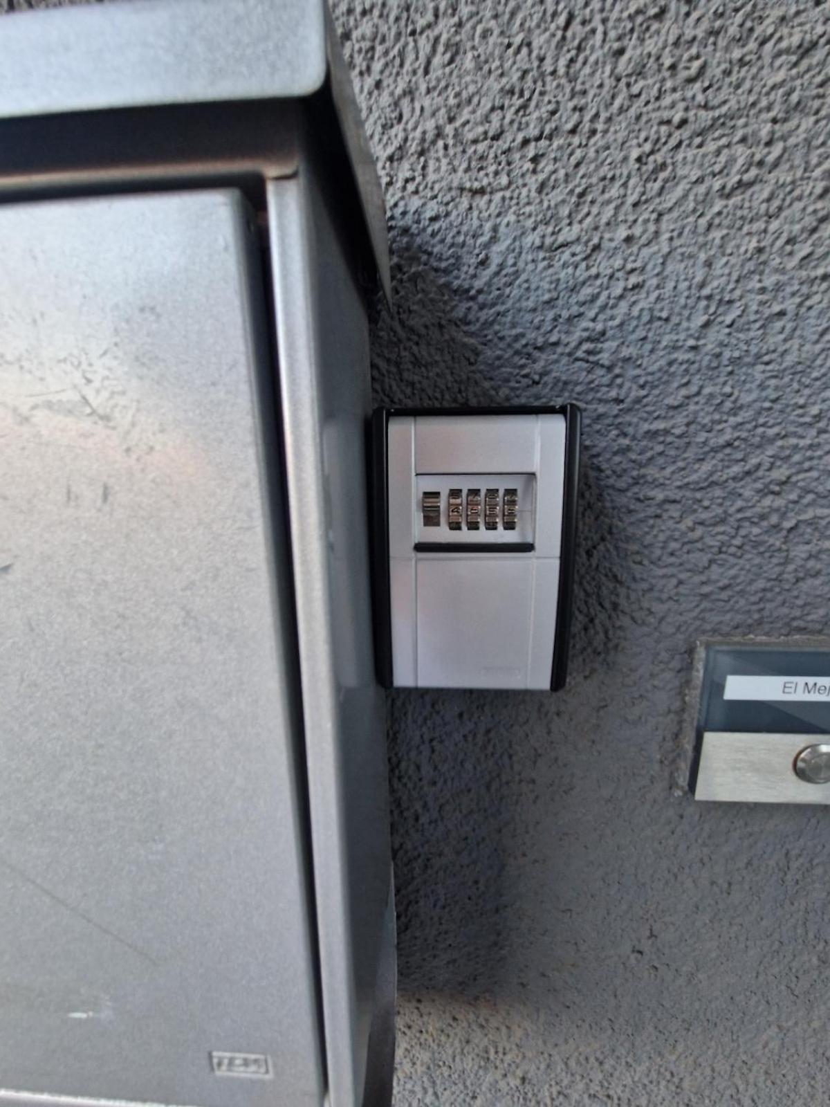 Apartment Zentrales City-apartment Mit Garage Und Arbeitsplatz Geeignet Fuer Business Und Familie
